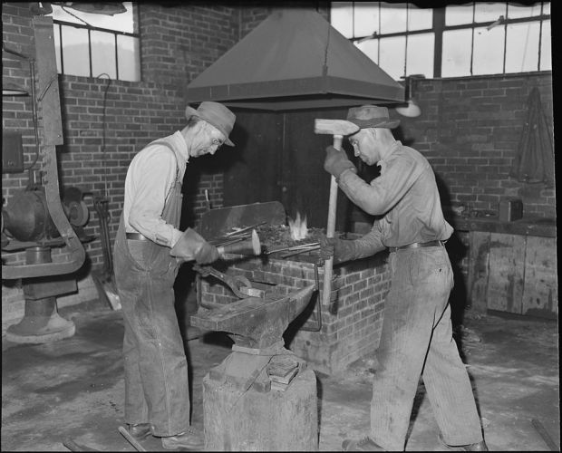 makezine_smithing_welding